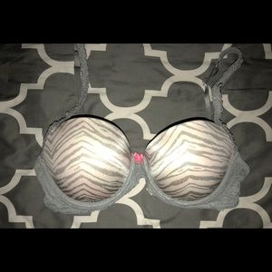 Victoria’s Secret PINK bra